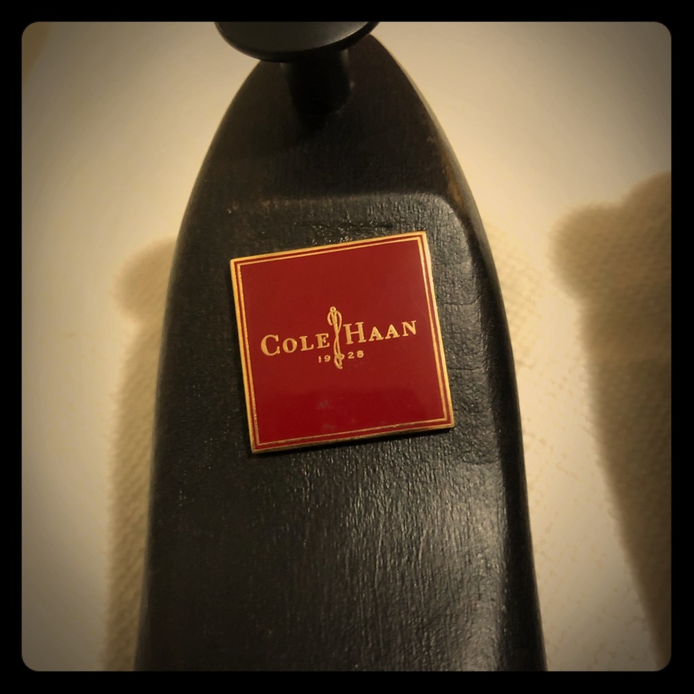 Vintage Cole Haan Shoe Tree mint condition